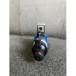 China 4WRZ10E3-85-7X/6EG24N9EK4/M 4WRZ10E3-85-7X/6EG24N9K4/D3M 4WRZ10E3-85-7X/6EG24N9K4/M German proportional hydraulic valve, Rexroth directional valve, factory