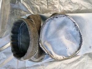 China Medium Alkali Fibreglass High Temperature Filter Bags For Dust Collector factory