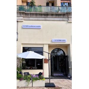 Safe Animal Friendly Folding Window Portal Featuring Secure Screening Options