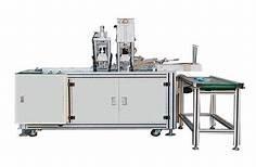 China Easy Operation Disposable Face Mask Machine Outstanding Performance factory