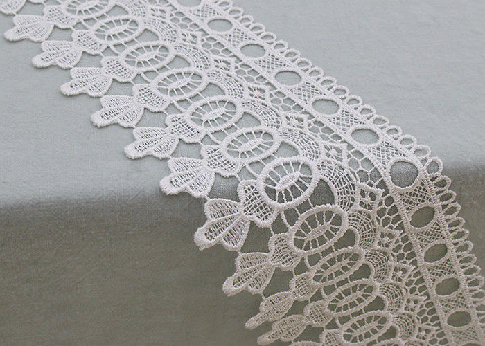 Vintage White Floral Venice Lace Trim For Clothing / Wide Bridal Wedding Lace Fabric