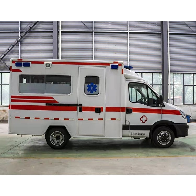 4 Wheel Drive Emergency Ambulance Car Rated Capacity 6-8 Persons