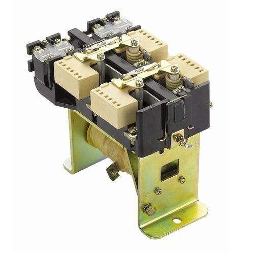 Long Lifespan DC Motor Contactor 660V / 1500A CZ0-100/10 Solid Material