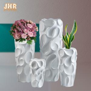 China Lightweight Pattern Fiberglass Flower Pots Supermarket Planters factory