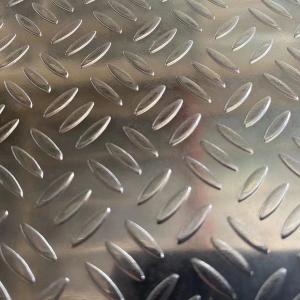 China Aluminum Checker Plate 3mm Thick 1060 3003 Aluminum Checker Plate Used For Anti-Slip And Decoration factory