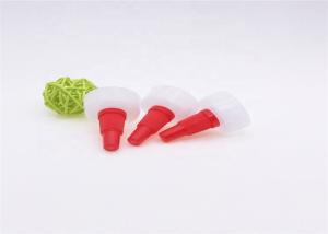 China No Spill Plastic Bottle Lids , Customized Silicone Stretch Lids 28/410 factory
