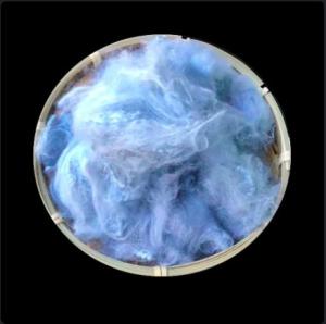 China Solid Non Siliconized Dope Dyed Polyester Staple Fiber 1.2D×38mm For Spinning factory