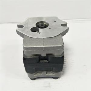 China Excavator Gear Pump PVD-2B-42 PC50MR-2 PC55 PC56 Mini Excavator Parts factory