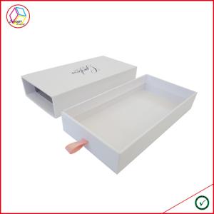 China Varied Shape Fancy Packaging Boxes With Ribbon Decoration factory