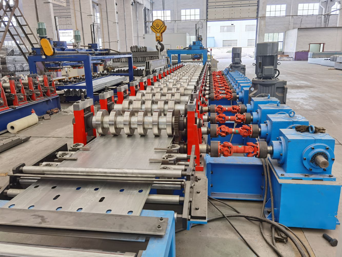 Beam Shelf Panel Rolling Forming Machine Fully Automatic
