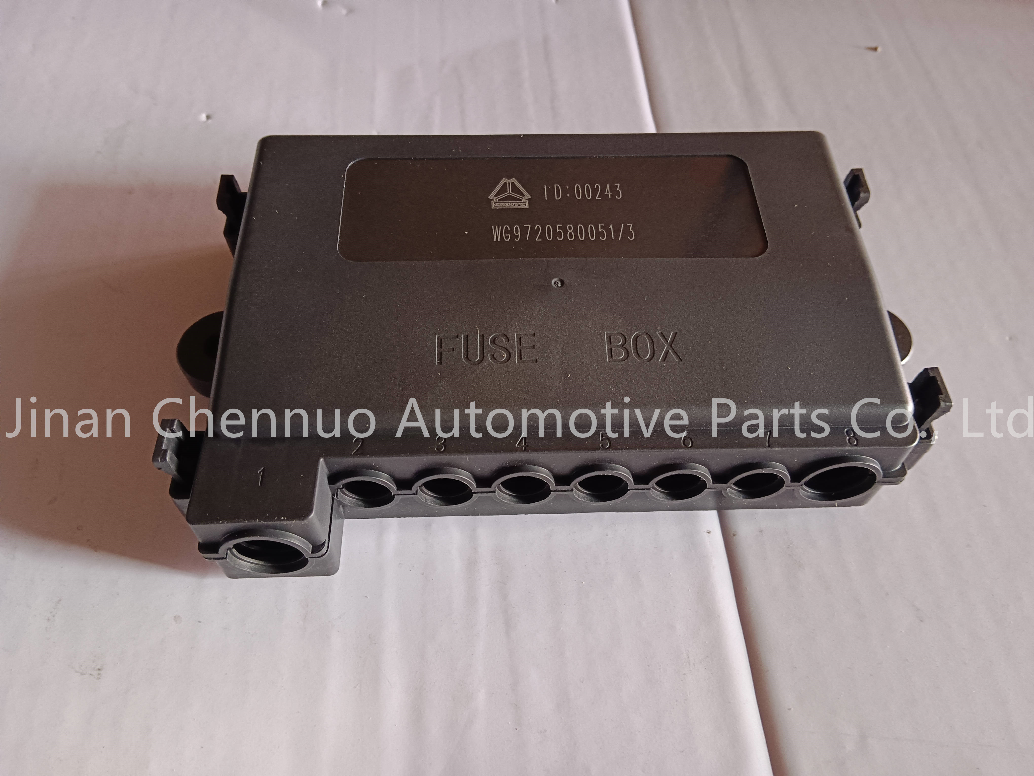 National VI Shandeka C9H 7 Road Fuse Device Assembly WG9720580051 Heavy Truck Parts