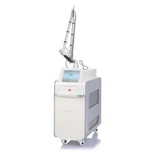 China Freckle 2000J Q Switched ND YAG Laser Machine 532nm Semiconductor Cooling factory