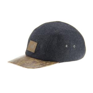 China Bamboo PU Wool Camping Baseball Cap 5 Panel Snapback Hat With Leather Embossed Logo factory