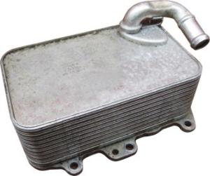 China High Performance VW Oil Cooler Replacement 059117021R For VW Touareg 3L factory