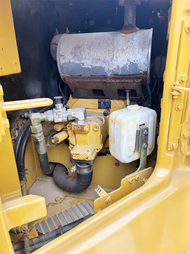 Good Condition Used 7 Ton CAT 307.5 Excavator with 0.33m3 Bucket Capacity in Shanghai