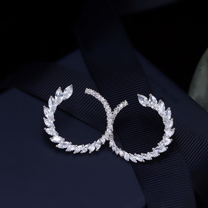 Full Rhinestone Earring Wheat Ear Hoop Earrings Female High-end Light Luxury Fashion Exquisite Earring Jewelry Gift