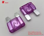 Medium Size Plug In Automotive Blade Fuses 10A Small Low Pressure 32V PC