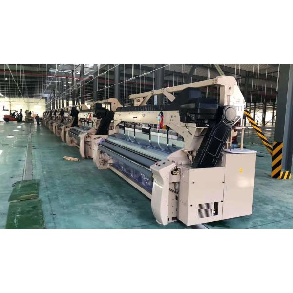 China SD8200-360 WATER JET LOOM WITH ELECTRONIC DOBBY SHEDDING factory