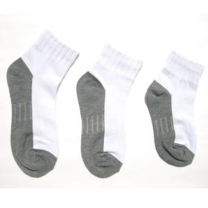China Custom logo, design, color knitted cotton student's men socks factory