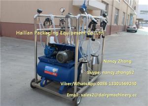 China 2.2kw Vacuum Cow Breast Mobile Milking Machine With 4 Cluster Group on sale