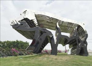 China Modern Large Garden Animal Statues Create Very Unbelievable Eyesight factory