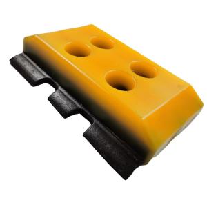 China High quality milling machine spare part undercarriage parts W1900 poly grip 150740 track shoe factory