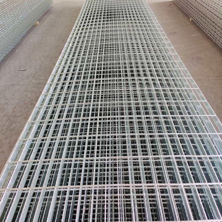 353/30/100 Heavy Duty Steel Grating Construction Site Passes Through Trucks