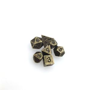 China Board Or Card Game Mini Polyhedral Dice Game Dungeons And Dragons Hand Carved factory