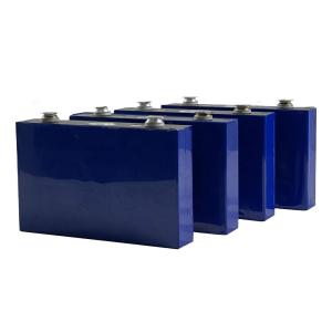 China Prismatic LFP Battery Cells Lithium Ion 3.2 V 100ah Lifepo4 4000 Deep Cycle factory