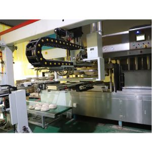 Automatic Integrated Pulp Molding Machine For Paper Tableware