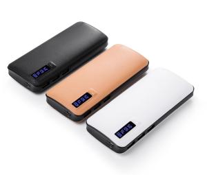 China 6700mAh 5V2A Waterproof Power Bank MSDS With LCD Display factory