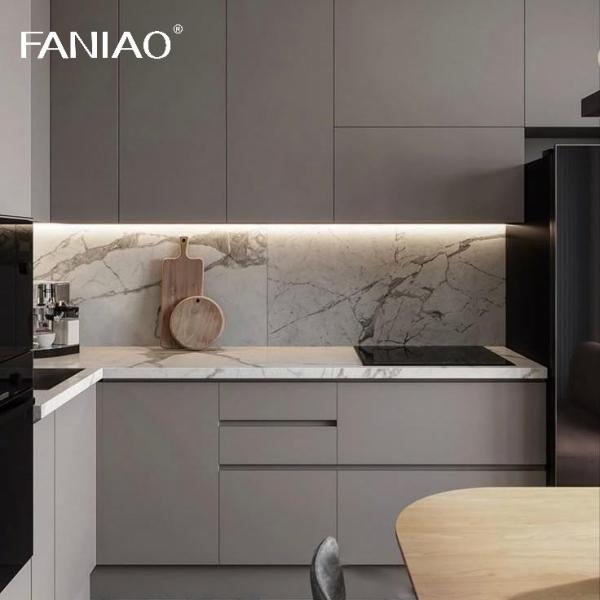 High End Small Kitchen Cabinet Set Flat Pack Mini Kitchenette For Apartment