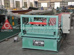 China Steel Cold Roll Forming Machine / Garage Corrugated Roof Sheeting Machine factory