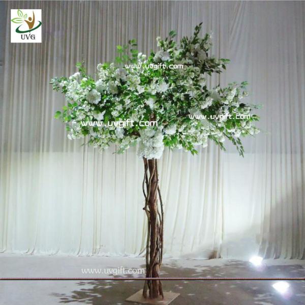UVG Floor standing artificial cherry blossom wedding decoration trees for stage
