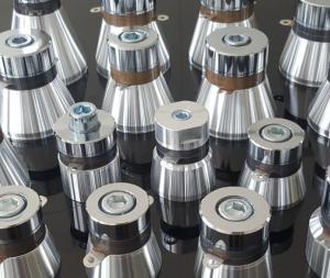 China Cleaning Aluminum Ultrasonic Piezo Transducer 60w 40khz factory