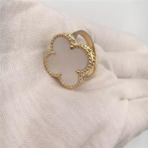 China White Mother-Of-Pearl 18K Gold Ring Magic Alhambra Simple Design For Young Ladies factory