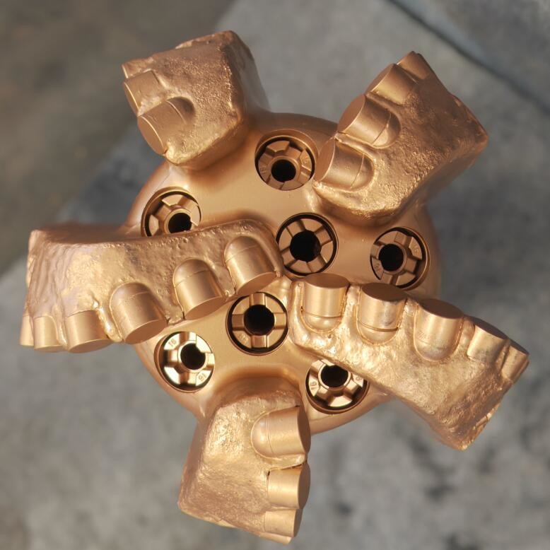 8 1/2" 215.9mm Steel Body 6 Blades PDC Diamond Drill Bit For Oil And Gas Well Drilling
