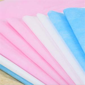 China 100% PP Non-Woven Sheet Customized Size TNT Bed Sheet Fabric Bed Sheets factory