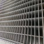 Manufacturers Direct Sale 3d 2x2 Galvanized Cattle Welded Wire Mesh Fence Panel