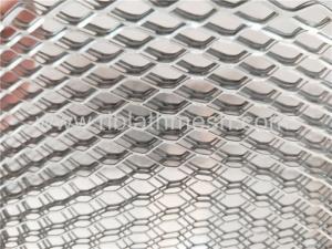 China 686mm Width Galvanized Wall Plaster Mesh Length 2440mm Diamond Hole factory