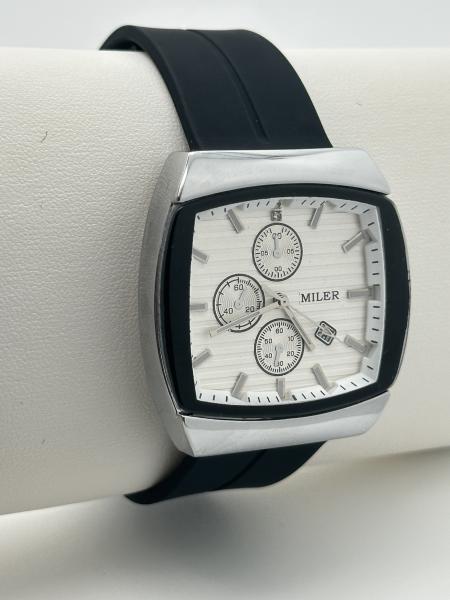 Trendy Silicone Belt Quartz Wrist Watch Water Resistant Men's Fashion Wrist