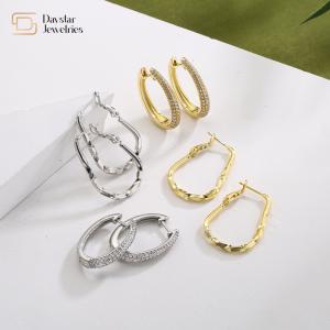 China Geometric Rhinestone 18k Gold Plated Earrings , Diamond Huggie Hoop Earrings factory