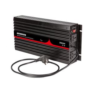 China 2500W Single Phase Inverter Pure Sine Wave Hybrid Solar Inverter With Switching factory
