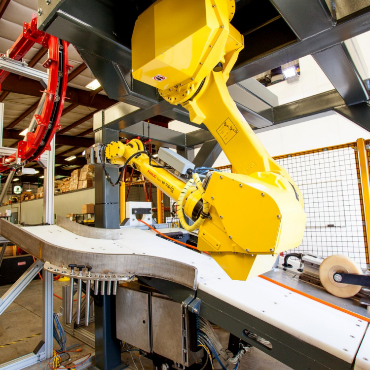 M-710iC 6 Axis Small Industrial Robotic Arm Welding