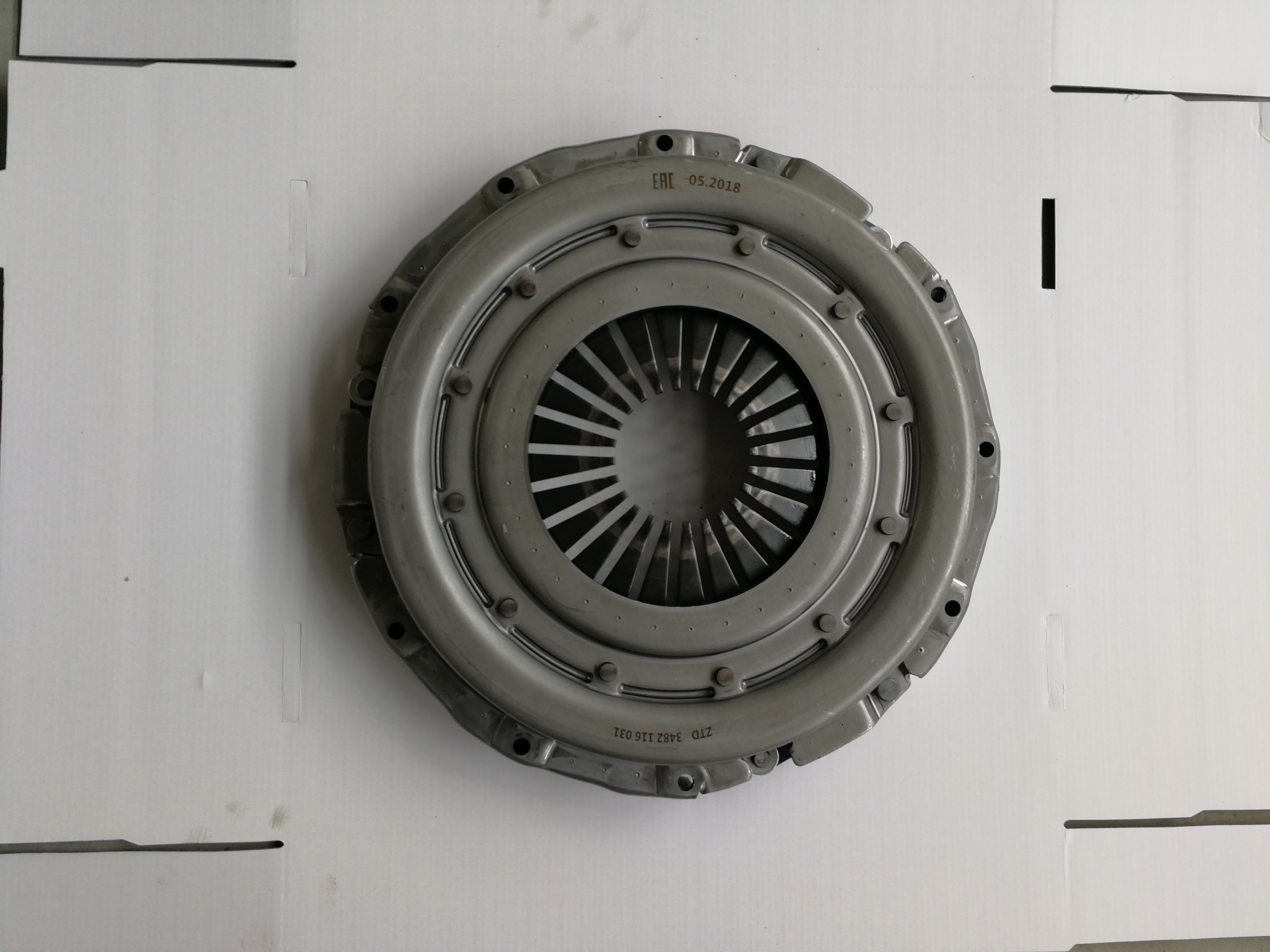 Mercedes Benz Truck Clutch Cover 3482000462 3482126331