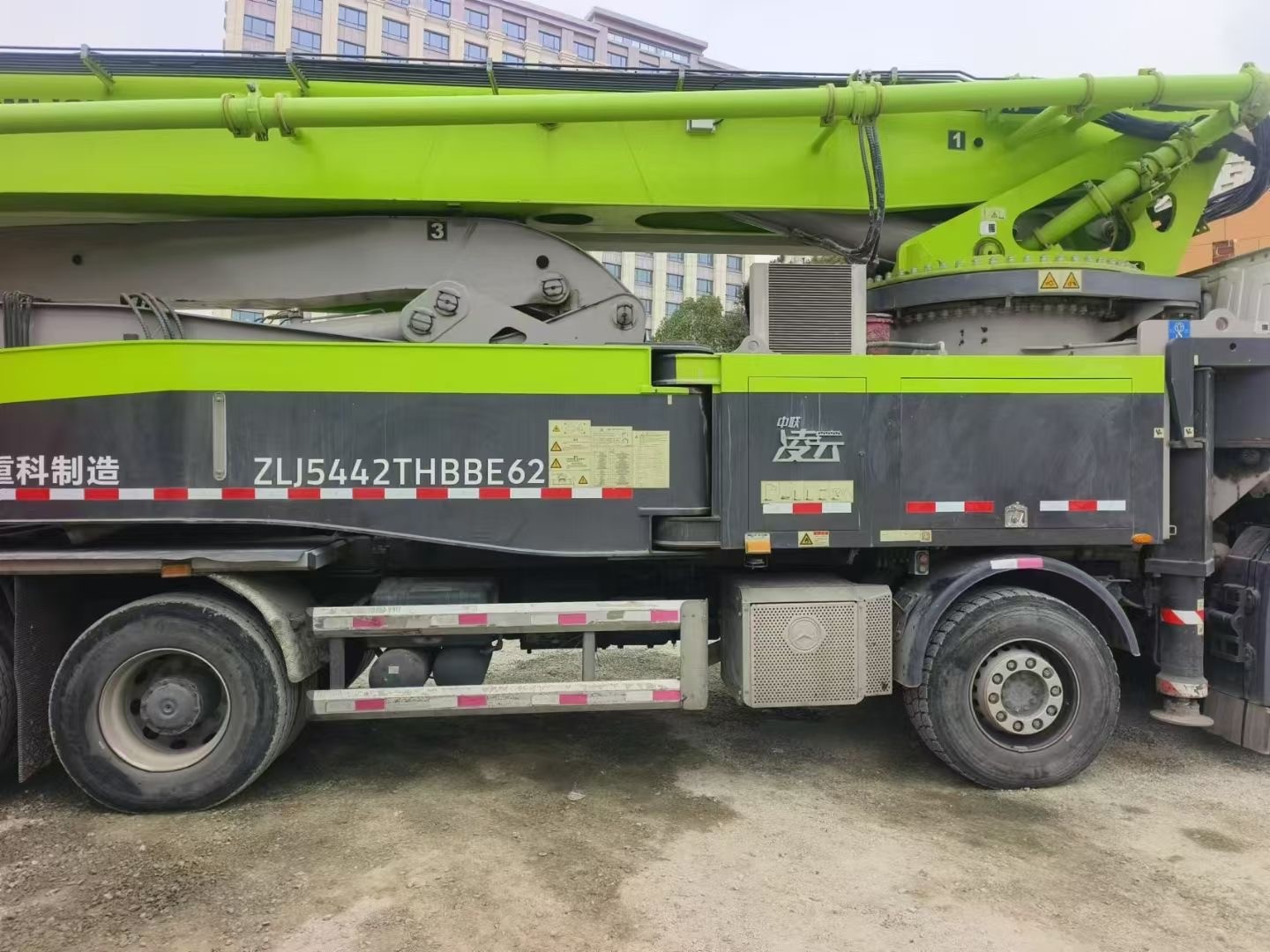 China Constructing Old Cement Concrete Pump Second Hand Truck Zoomlion factory