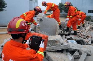 China Emergency Earthquake Rescue Equipment Newly Radar Human Life Locator factory