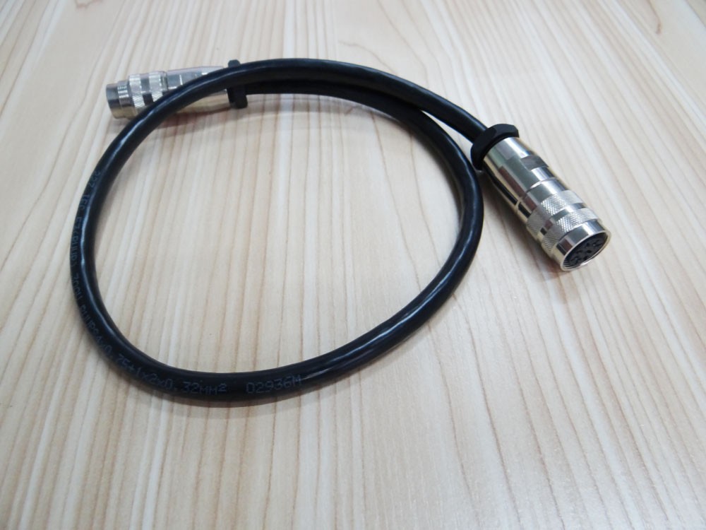 AISG cable.JPG