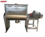 500kg Ribbon Industrial Dry Powder Mixer For Medicine Granules Within Detergent