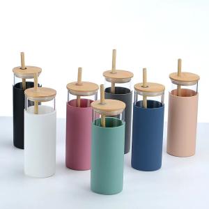 China Reusable Unbreakable 20 Oz Glass Water Bottle With With Lids Straw 500ml Silicone Sleeve Glass Water Bottle Odor Free Environmental Friendly factory